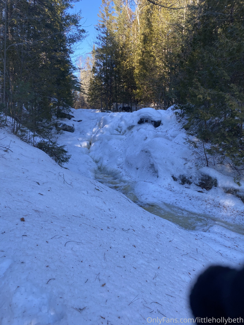 Photo by littlehollybeth published on June 22,2023 10:58:42 - BestThots