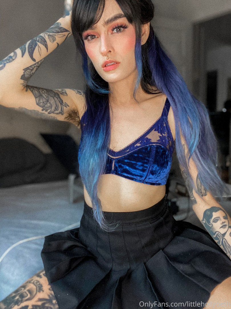 Photo by littlehollybeth published on June 22,2023 10:59:31 - BestThots