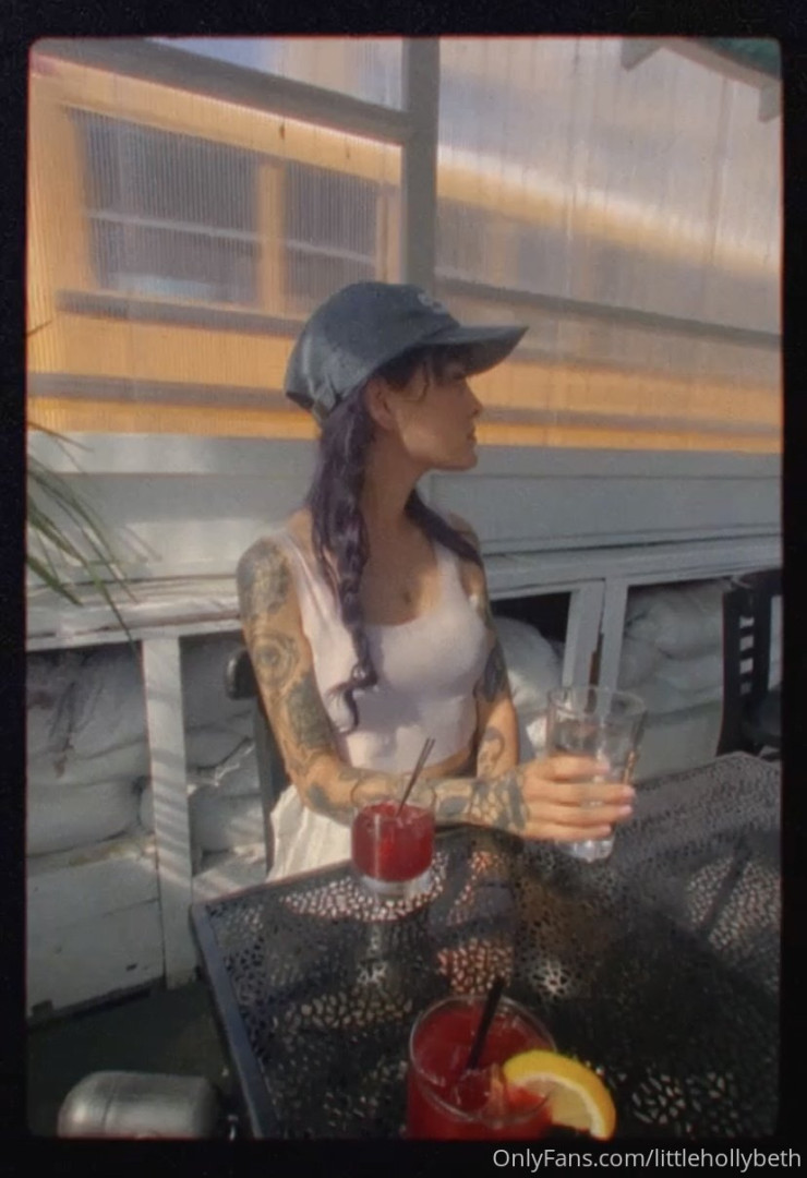 Photo by littlehollybeth published on June 22,2023 10:59:42 - BestThots