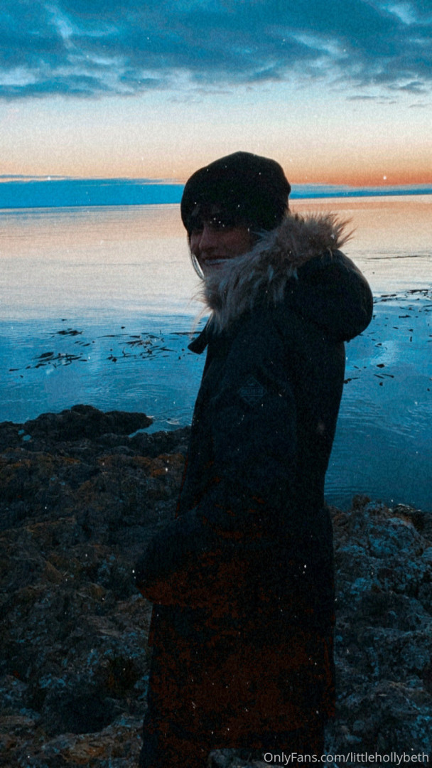 Photo by littlehollybeth published on June 22,2023 11:00:17 - BestThots