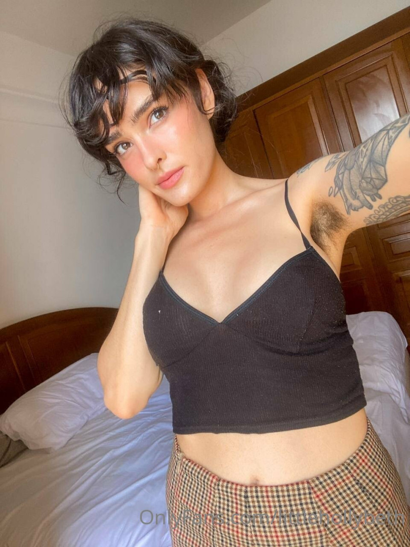 Photo by littlehollybeth published on June 22,2023 11:01:36 - BestThots