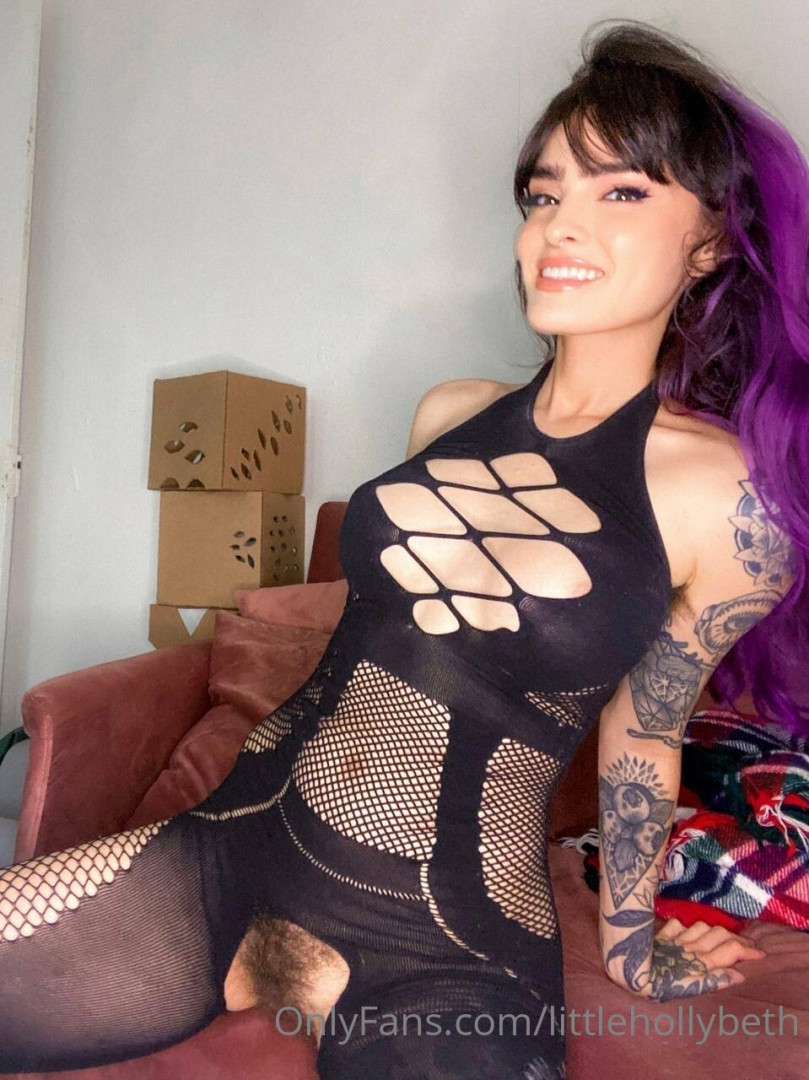 Photo by littlehollybeth published on June 22,2023 11:02:42 - BestThots