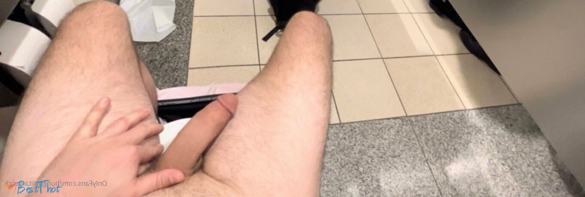 Photo by hungmilitarycock published on December 28,2024 06:12:53 - BestThots