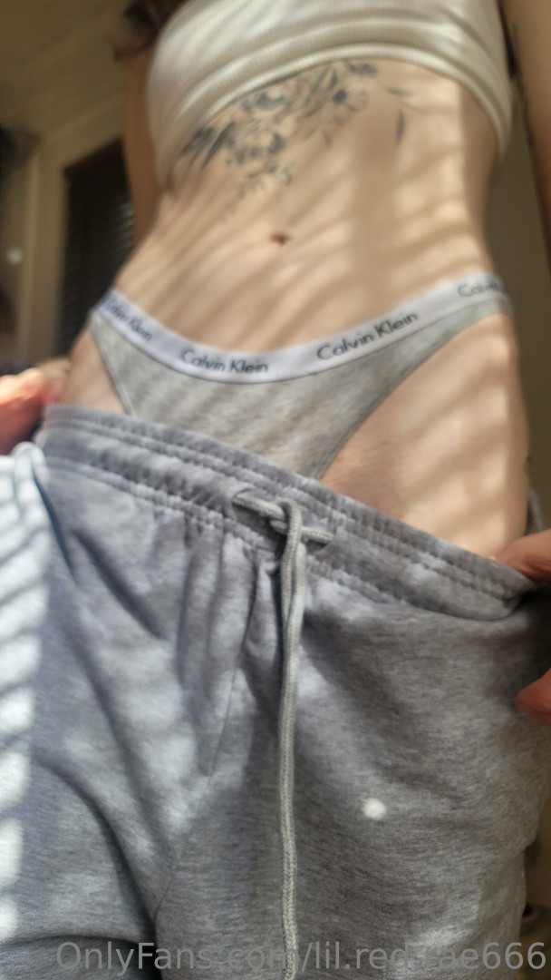 Photo by lil.red.rae666 published on July 8,2023 15:56:27 - BestThots