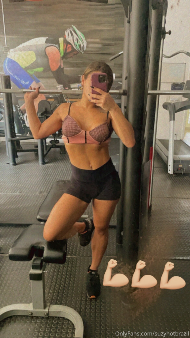 Photo by suzyhotbrazil published on October 16,2023 15:51:16 - BestThots