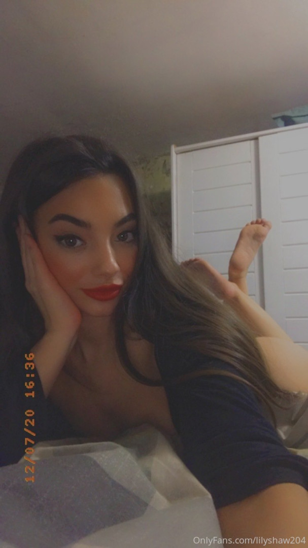 Photo by shawlily4 published on October 15,2023 20:01:36 - BestThots