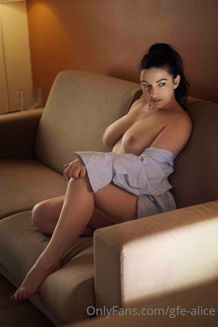 Photo by gfe-alice published on July 25,2023 17:38:26 - BestThots