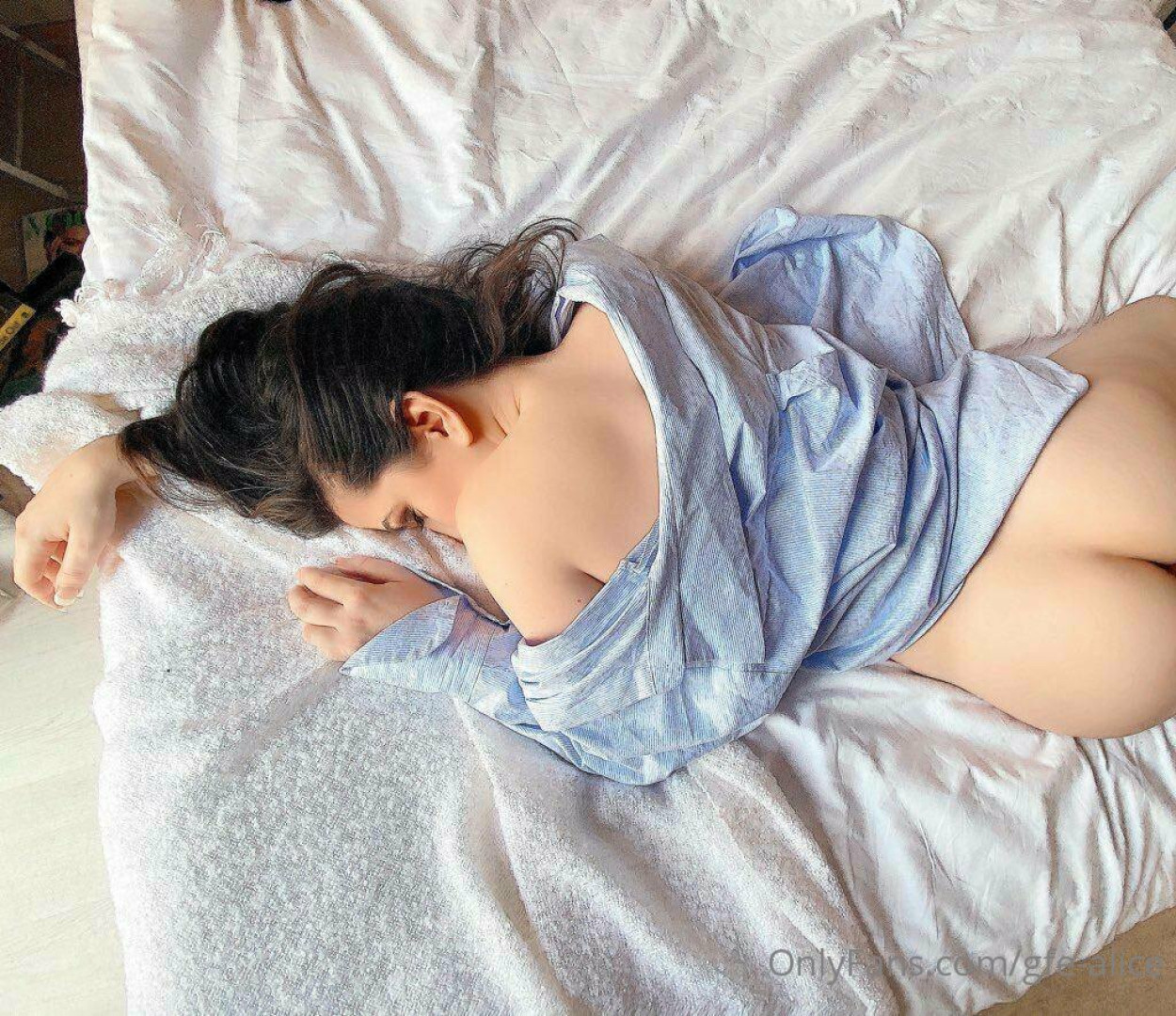 Photo by gfe-alice published on July 25,2023 17:49:30 - BestThots