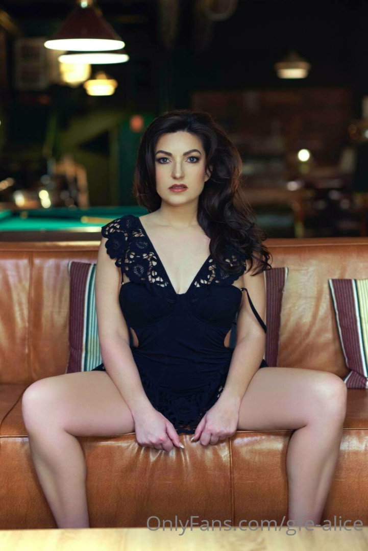 Photo by gfe-alice published on July 25,2023 17:53:15 - BestThots