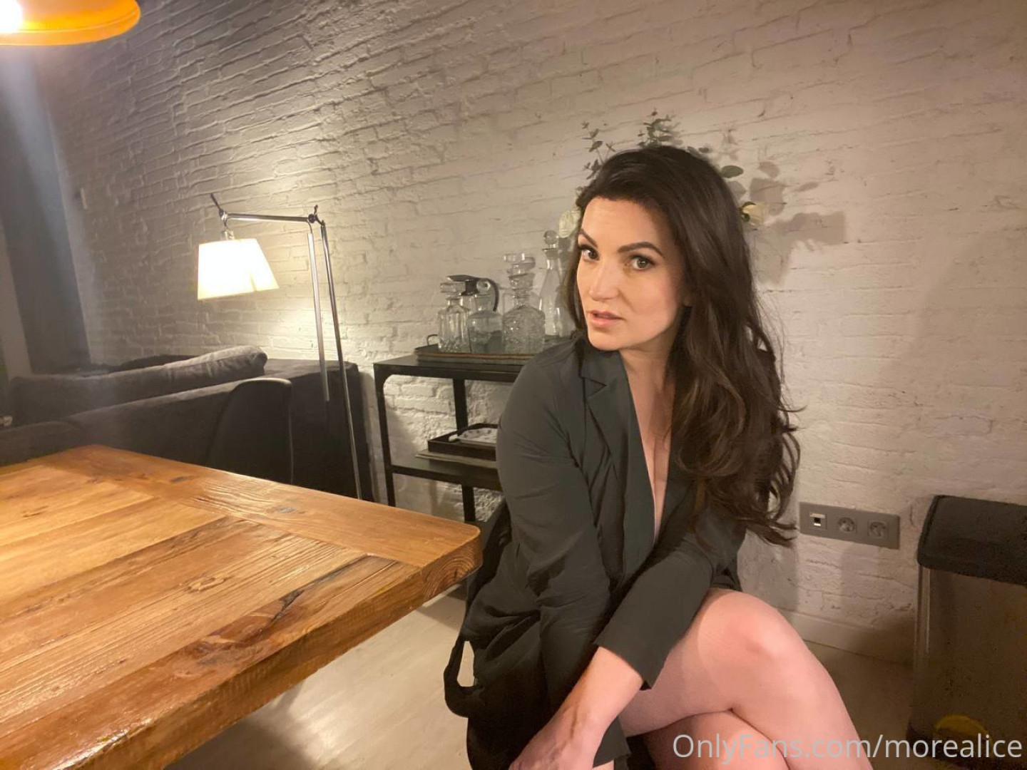 Photo by gfe-alice published on October 15,2023 22:22:07 - BestThots