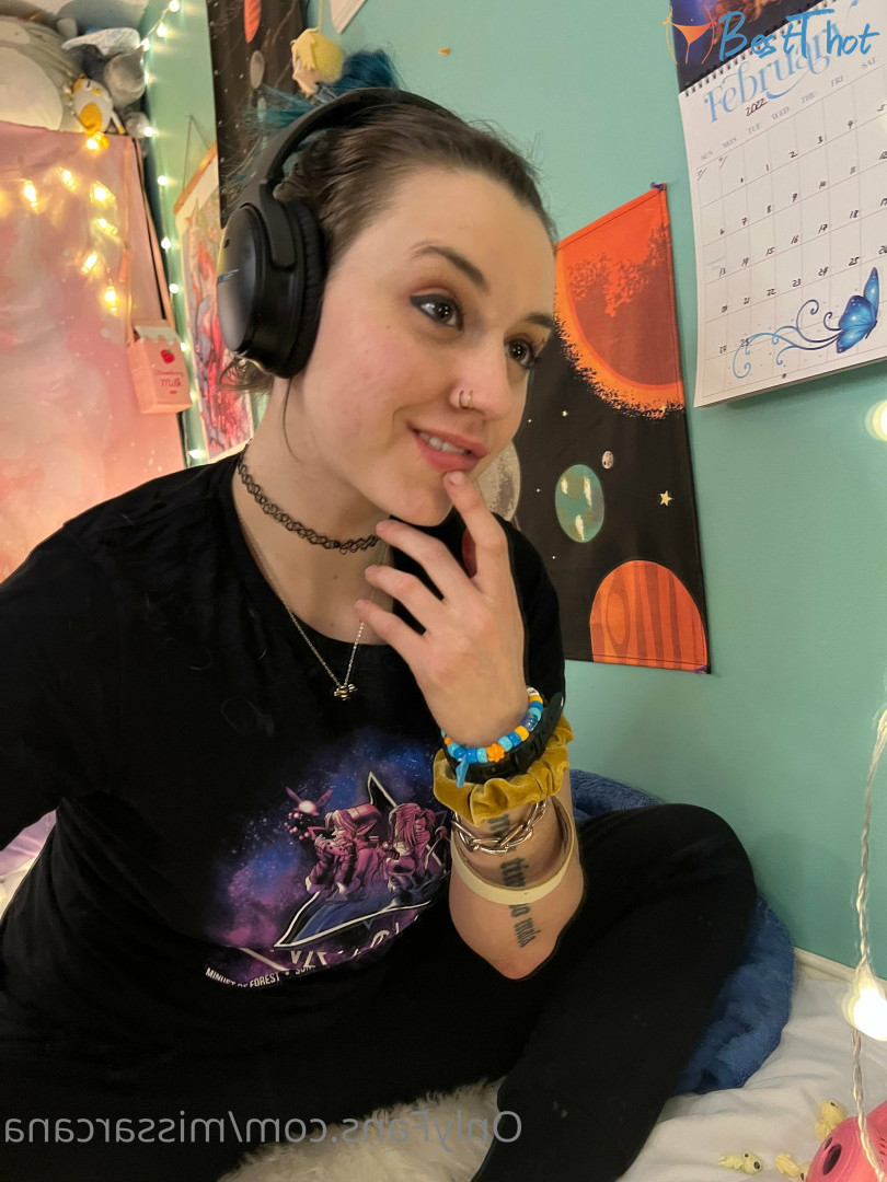 Photo by missarcana published on December 31,2024 21:19:02 - BestThots