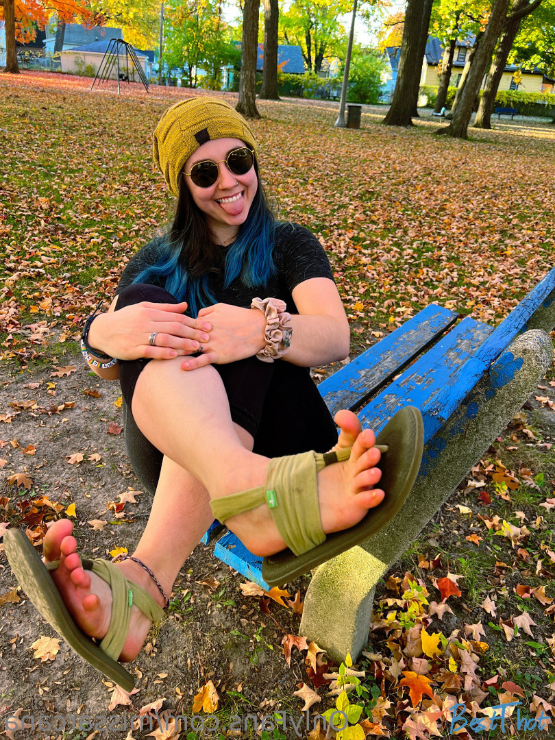 Photo by missarcana published on January 1,2025 03:19:19 - BestThots