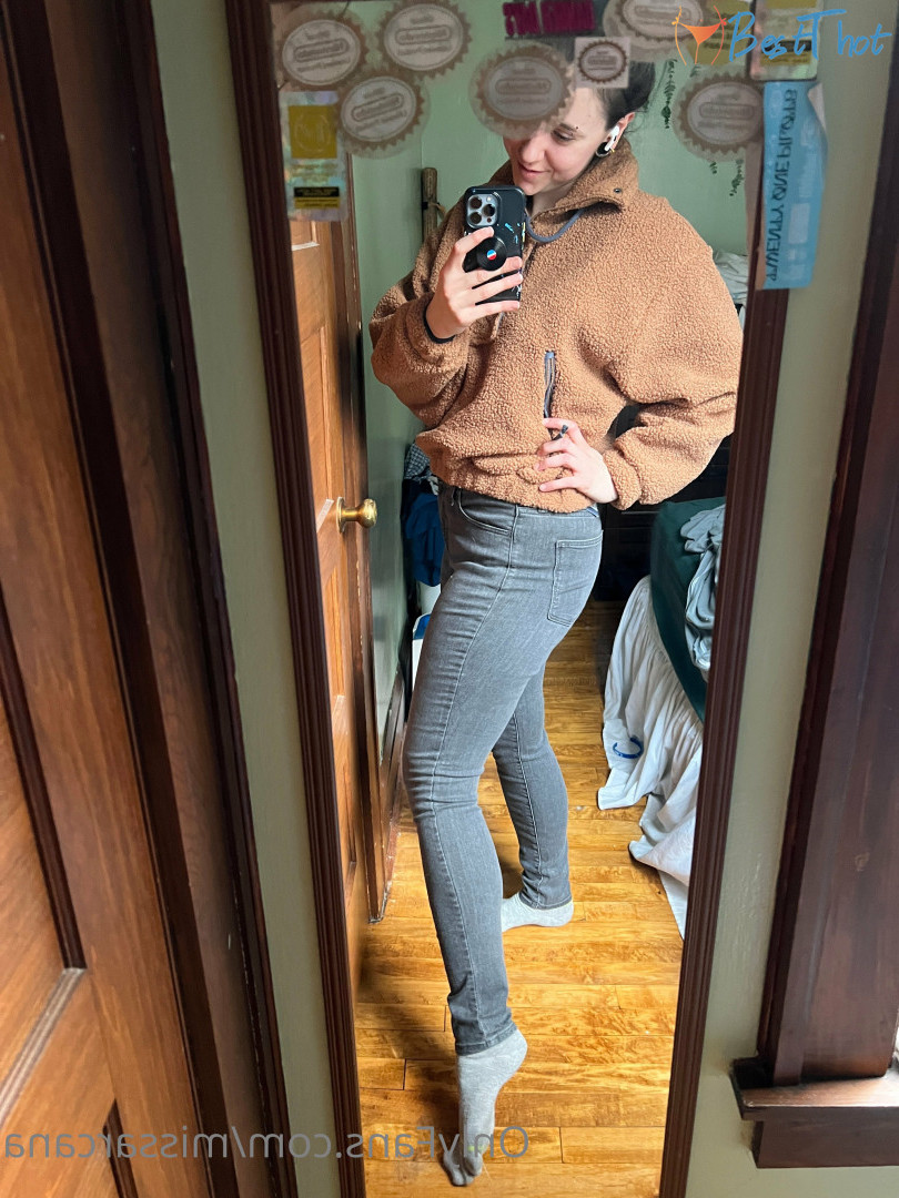 Photo by missarcana published on January 1,2025 04:15:24 - BestThots