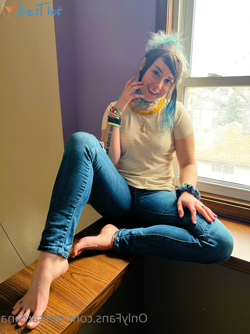 Photo by missarcana published on January 1,2025 04:18:00 - BestThots