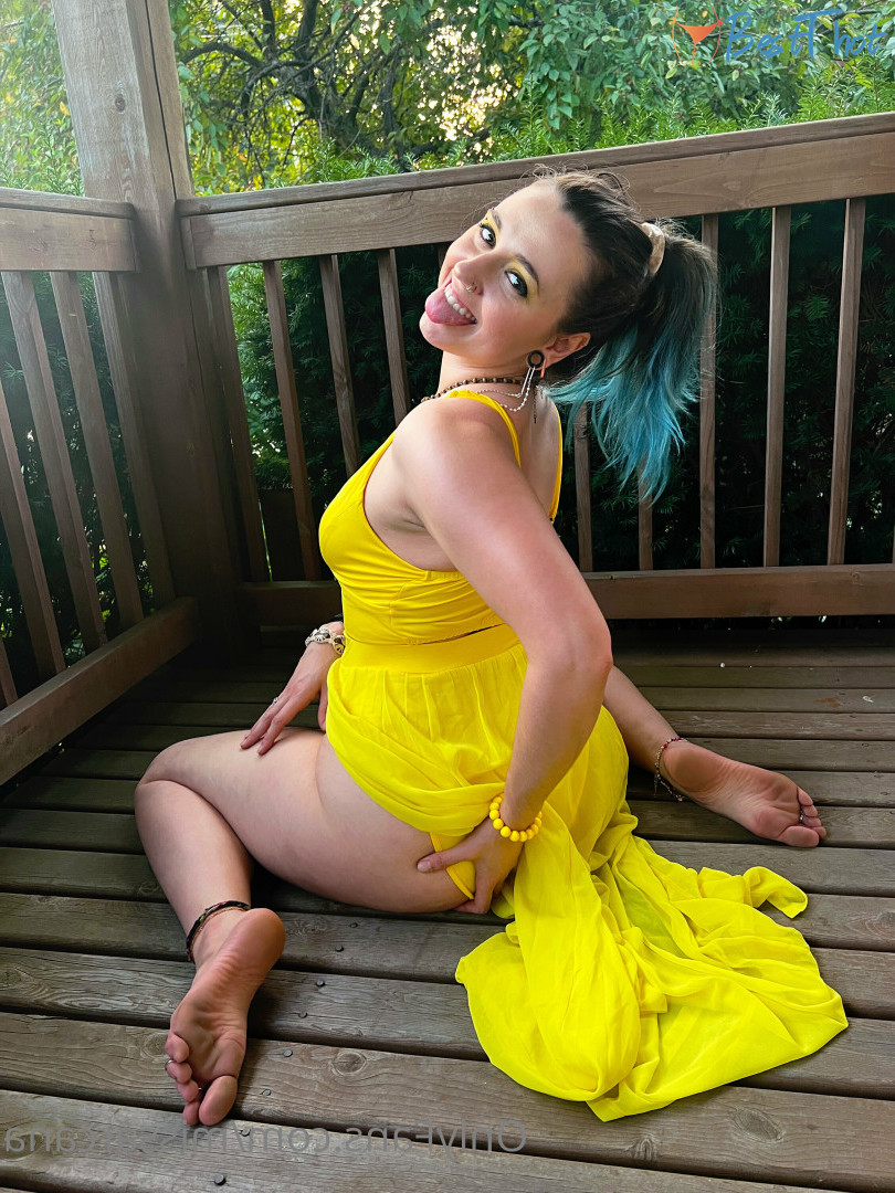 Photo by missarcana published on January 1,2025 06:17:00 - BestThots