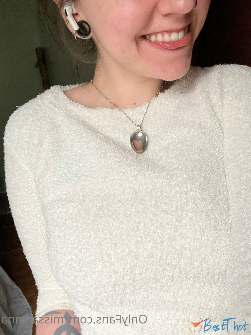 Photo by missarcana published on January 1,2025 06:17:37 - BestThots