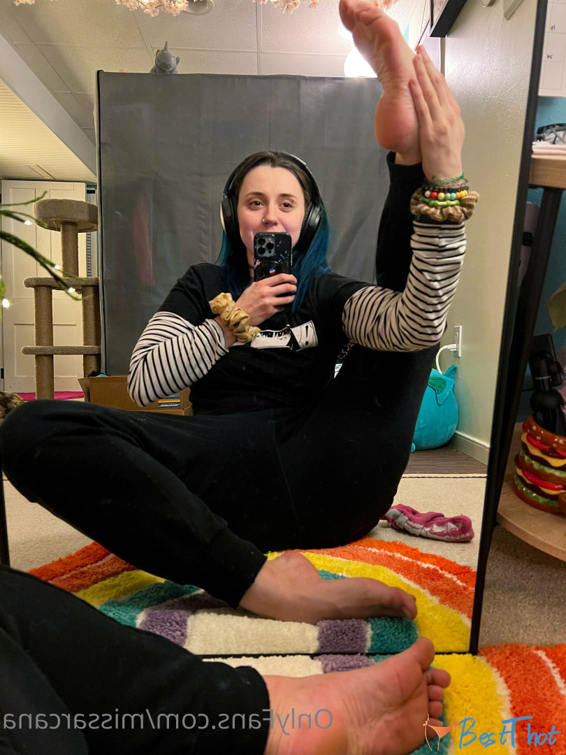 Photo by missarcana published on January 1,2025 07:15:18 - BestThots