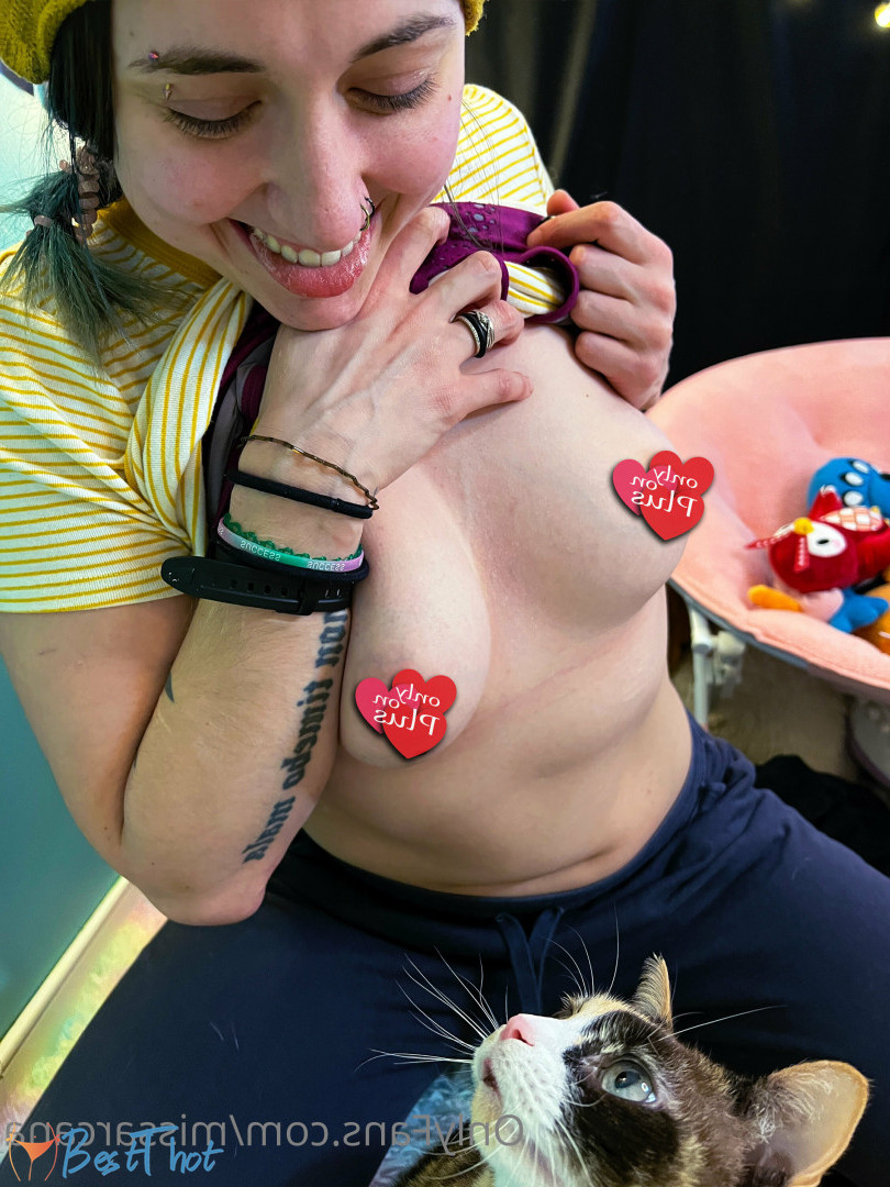 Photo by missarcana published on January 1,2025 18:22:19 - BestThots