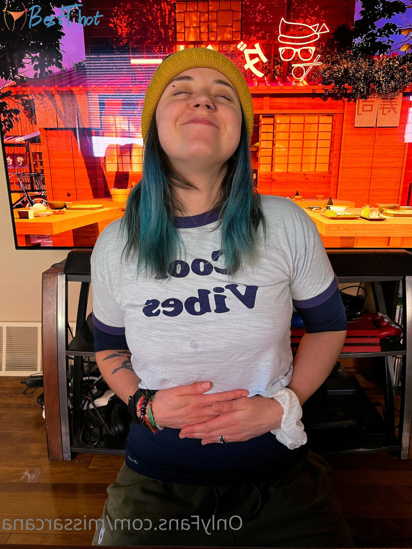 Photo by missarcana published on January 1,2025 19:21:08 - BestThots