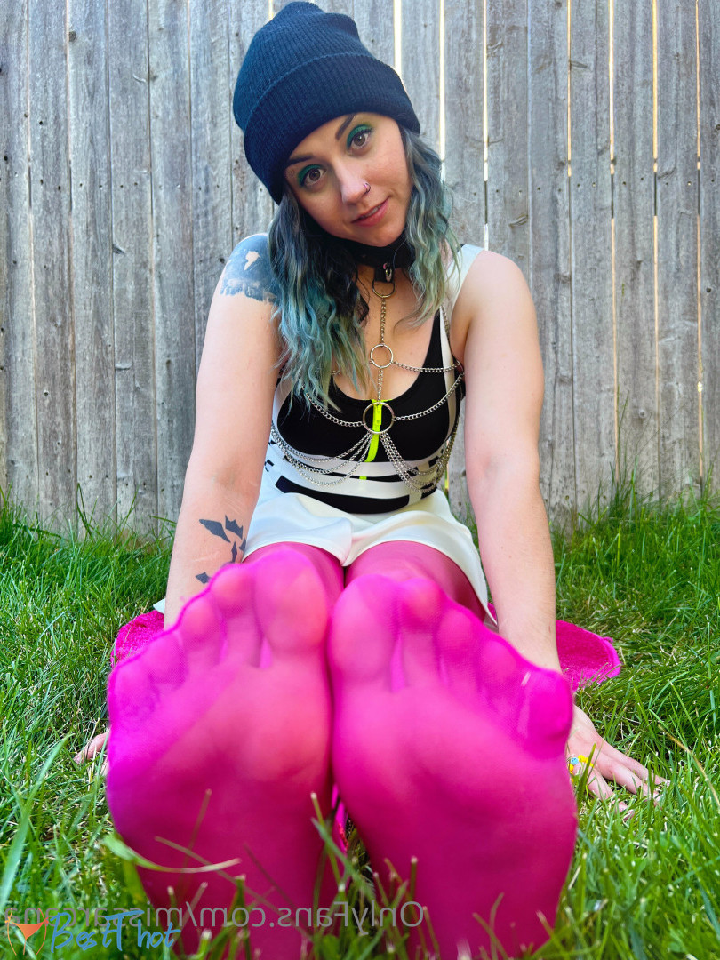 Photo by missarcana published on January 1,2025 23:20:45 - BestThots