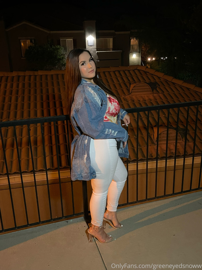 Photo by greeneyedsnoww published on October 16,2023 12:08:26 - BestThots