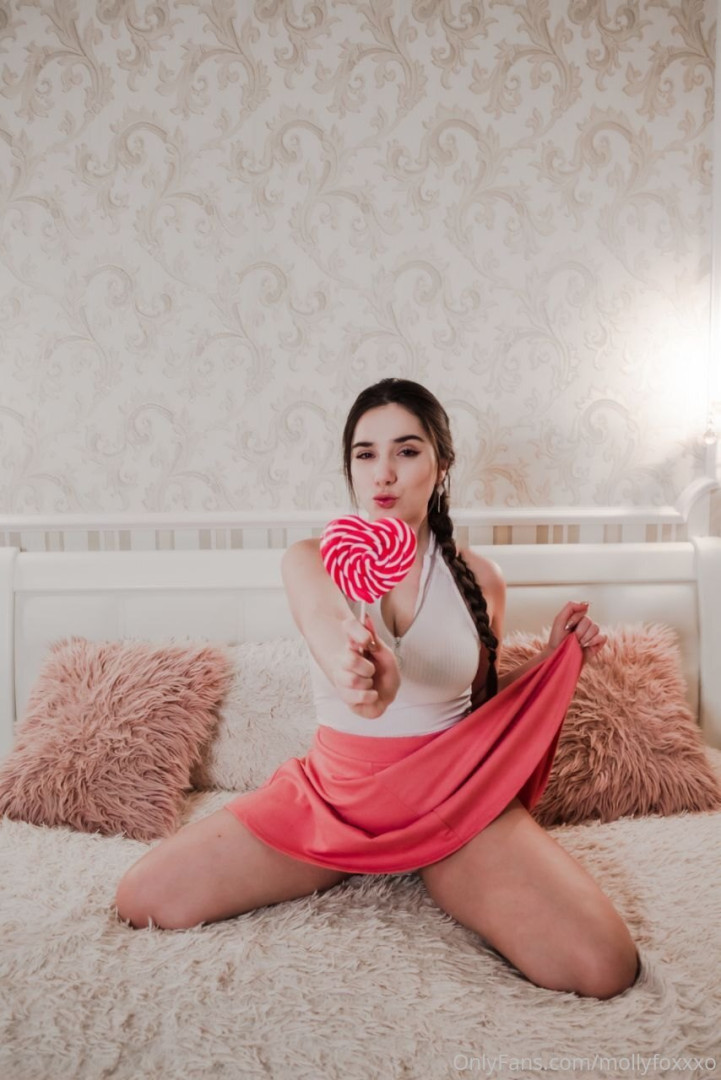 Photo by mollyfoxxxo published on October 11,2023 13:27:05 - BestThots