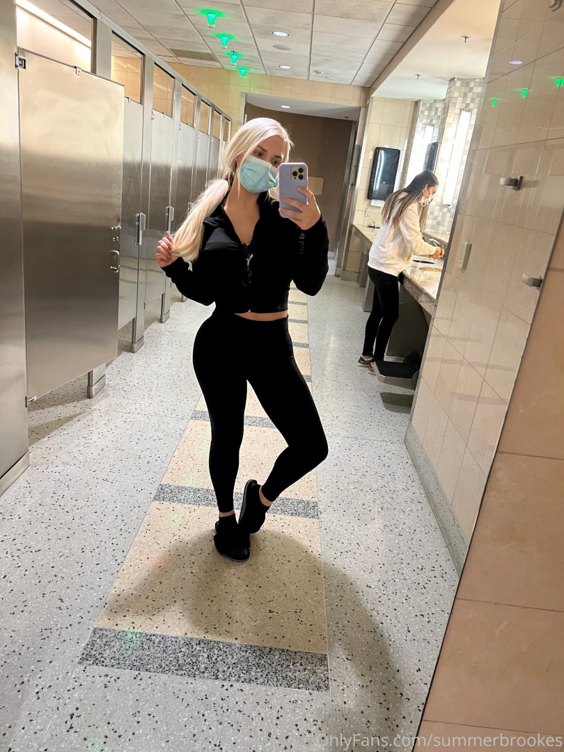 Photo by summerbrookes published on August 13,2023 00:19:22 - BestThots