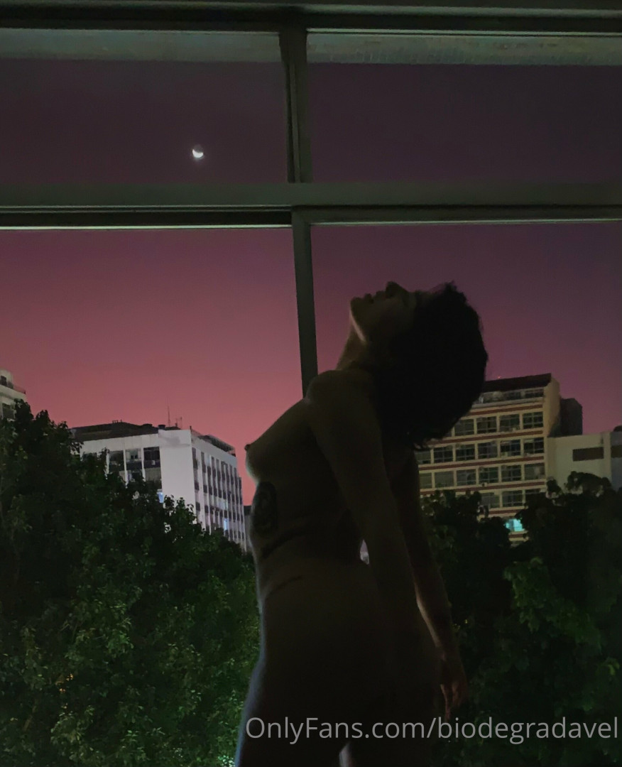 Photo by rayziebaby published on May 18,2023 21:55:16 - BestThots
