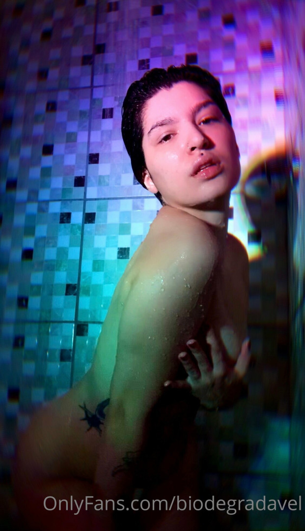 Photo by rayziebaby published on May 18,2023 21:55:28 - BestThots