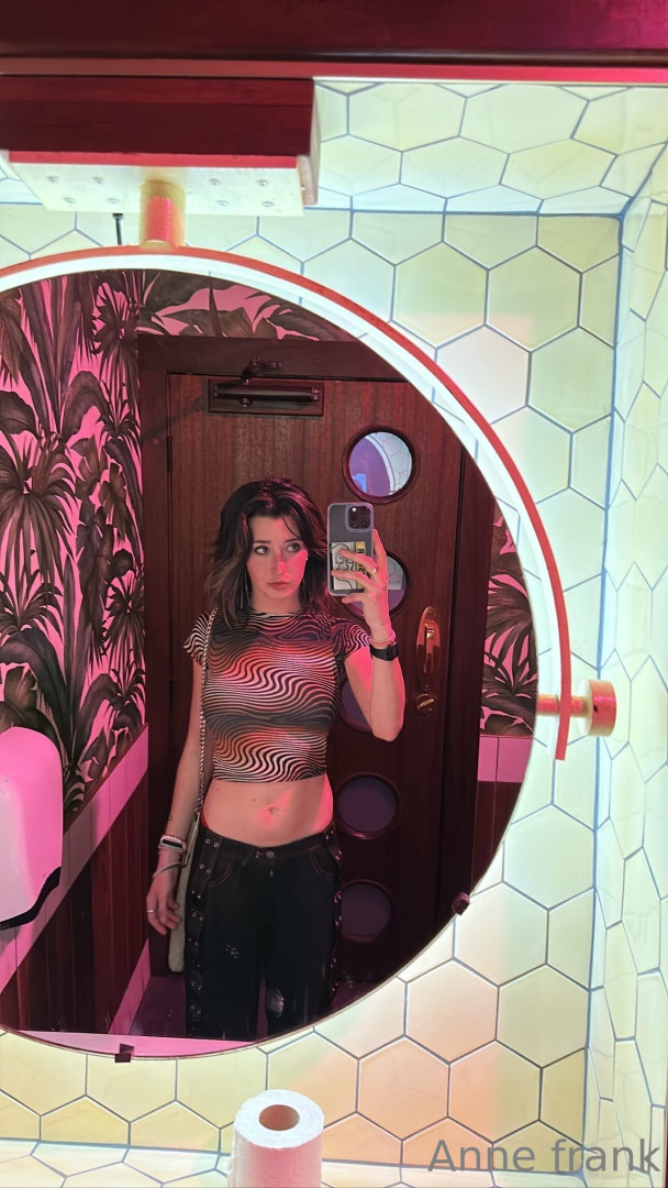 Photo by lil_ann3frank published on May 22,2023 21:32:45 - BestThots