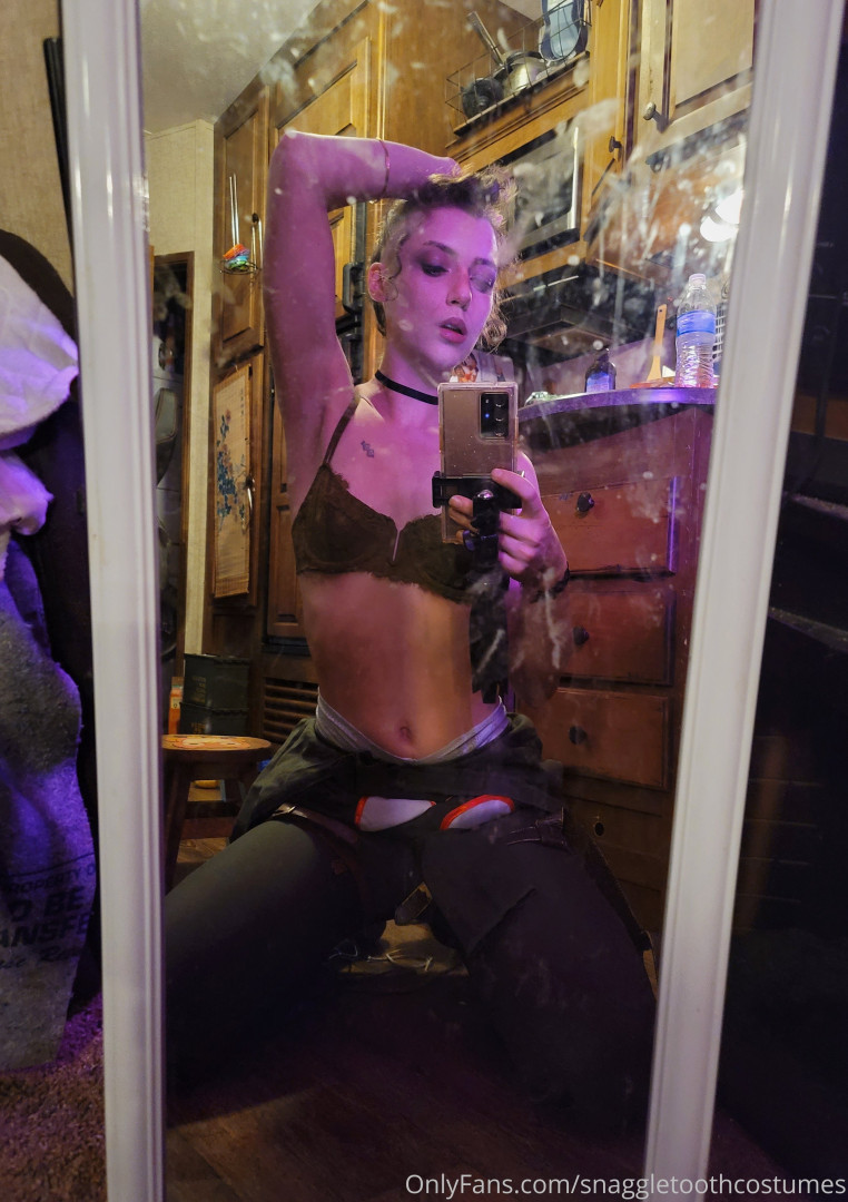 Photo by snaggletoothcostumes published on May 17,2023 21:05:11 - BestThots