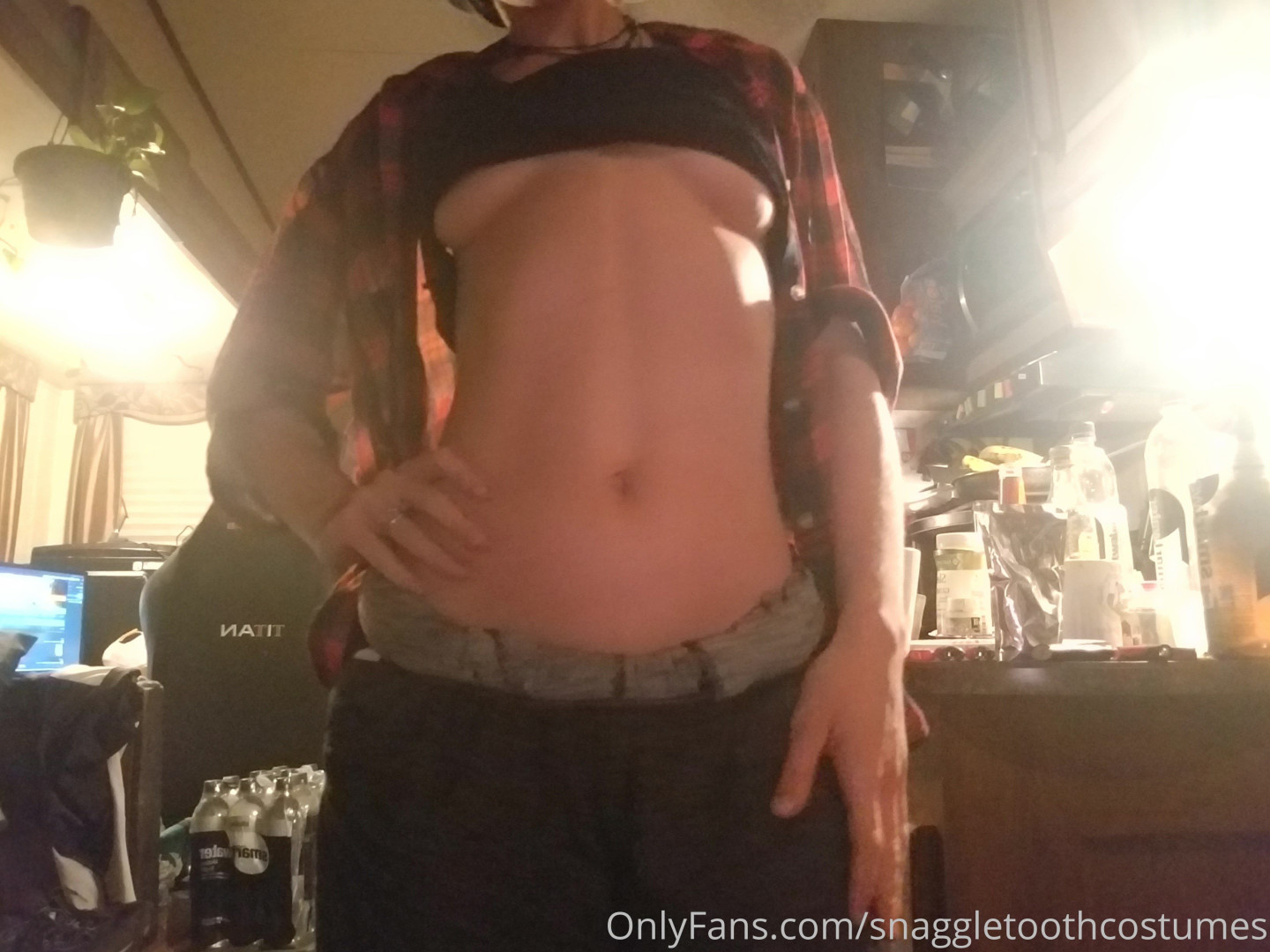 Photo by snaggletoothcostumes published on May 17,2023 21:05:54 - BestThots