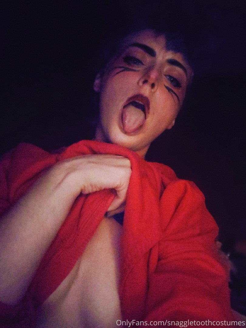 Photo by snaggletoothcostumes published on May 17,2023 21:08:34 - BestThots
