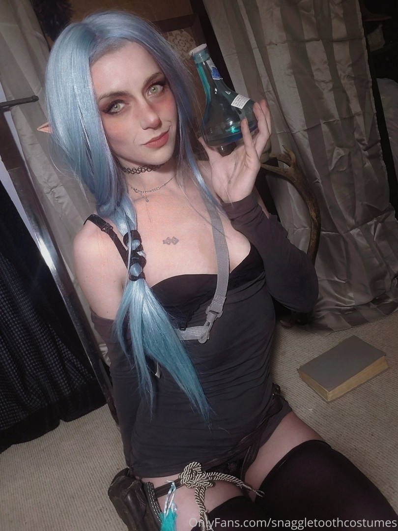 Photo by snaggletoothcostumes published on May 17,2023 21:09:25 - BestThots
