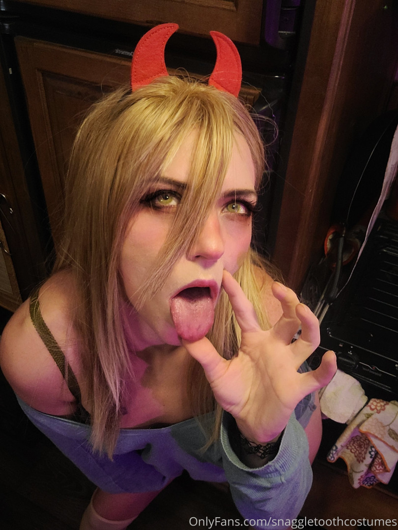 Photo by snaggletoothcostumes published on May 17,2023 21:10:54 - BestThots