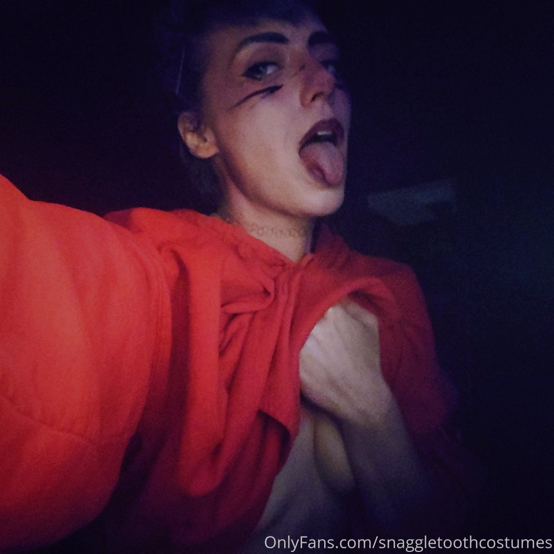 Photo by snaggletoothcostumes published on May 17,2023 21:12:59 - BestThots