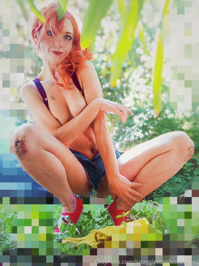 Photo by snaggletoothcostumes published on May 17,2023 21:13:56 - BestThots