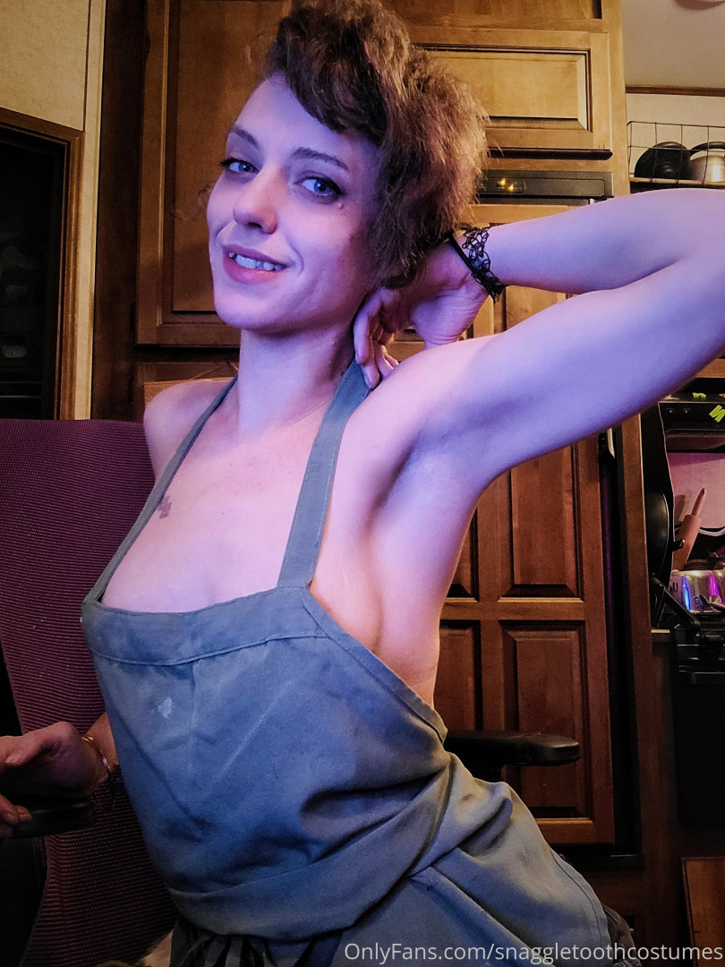 Photo by snaggletoothcostumes published on May 17,2023 21:16:20 - BestThots