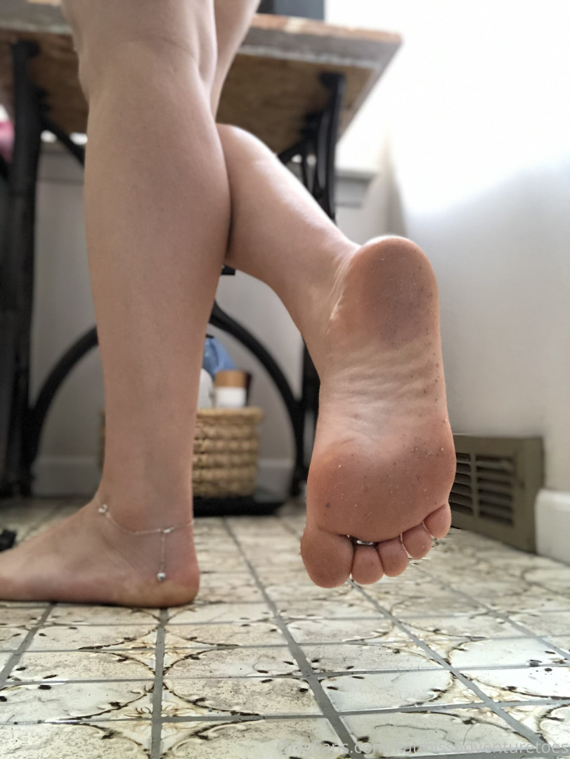 Photo by missadventuretoeskat published on May 21,2023 02:15:18 - BestThots