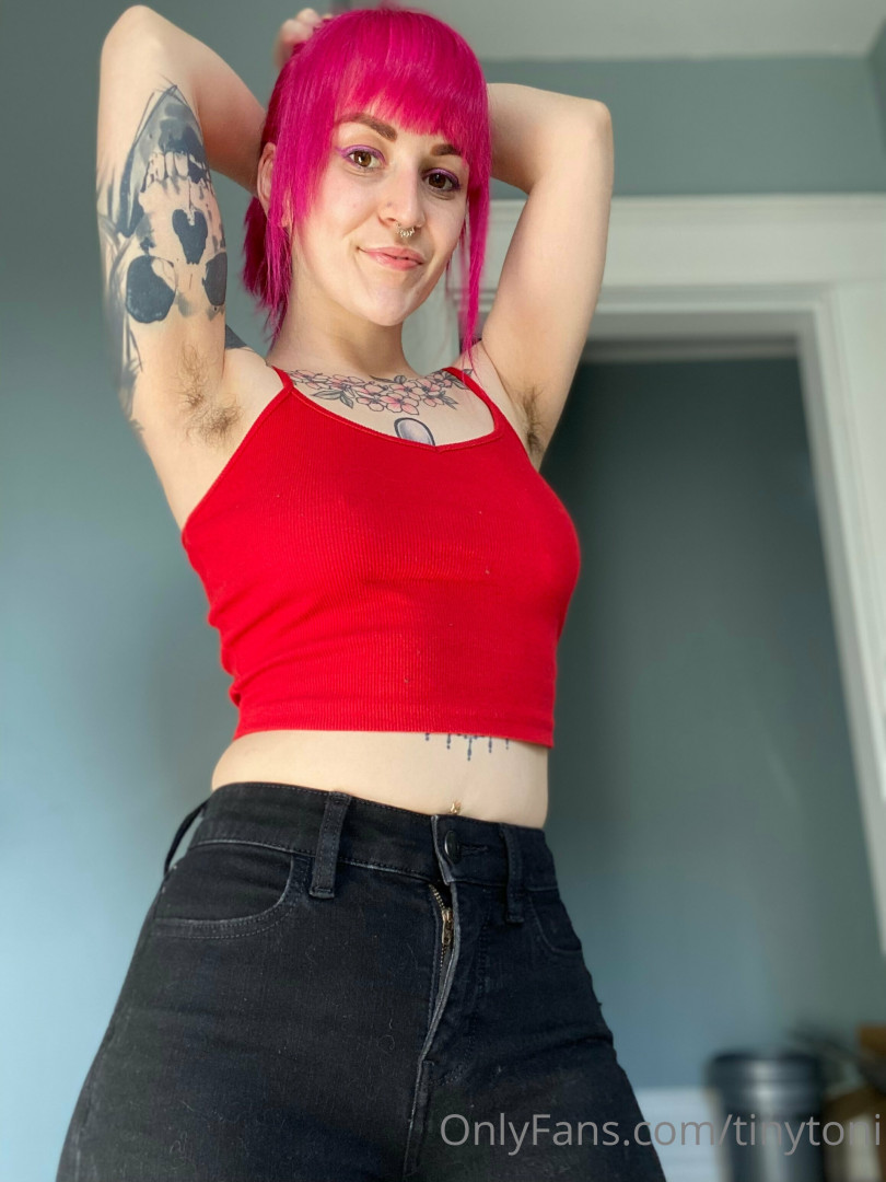 Photo by tinytoni published on May 16,2023 17:22:19 - BestThots