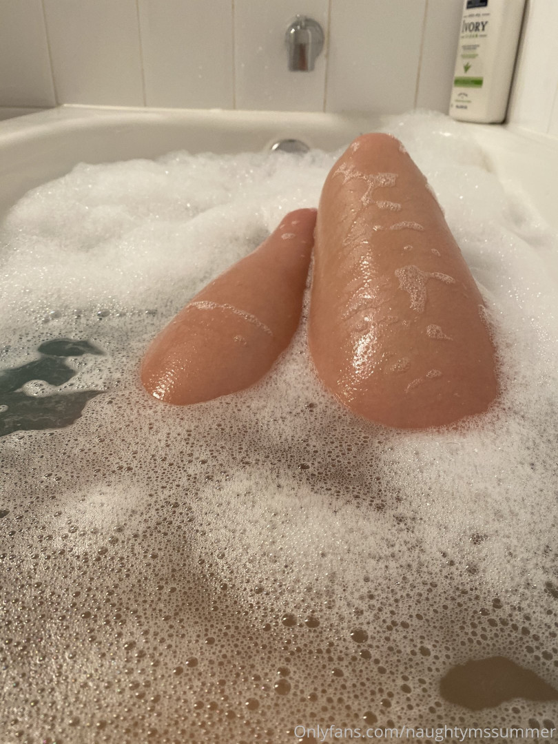 Photo by naughtymssummer published on October 16,2023 08:06:37 - BestThots