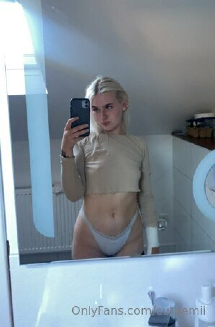 Photo by cuteemii published on May 28,2023 17:07:15 - BestThots