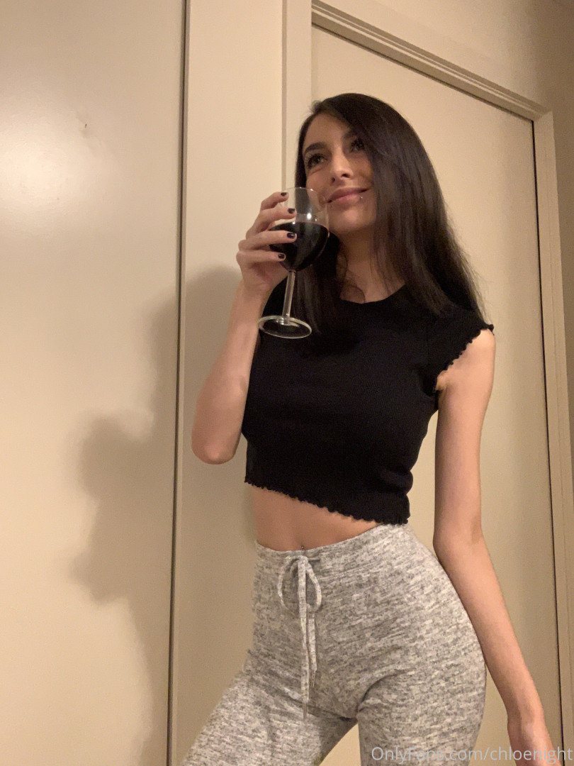 Photo by chloenight published on October 16,2023 22:01:00 - BestThots