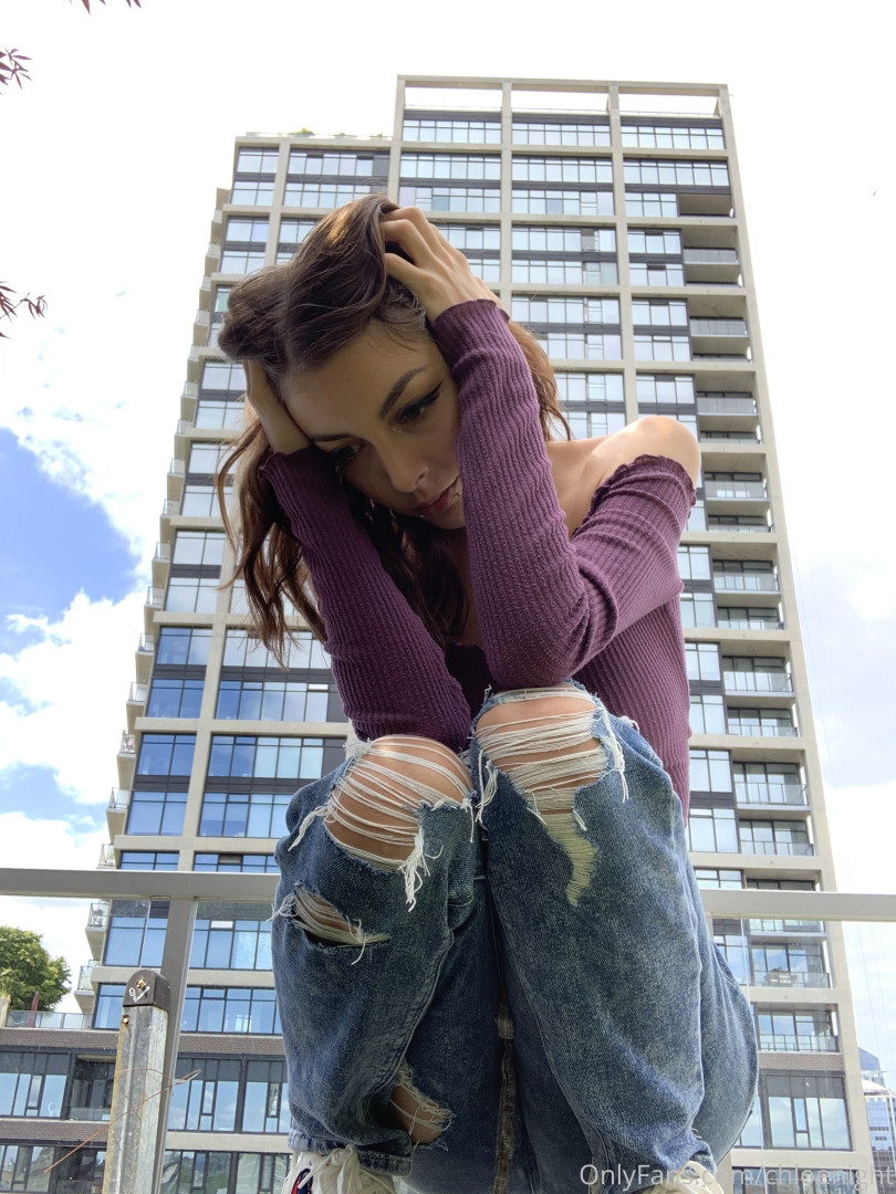 Photo by chloenight published on October 16,2023 22:05:31 - BestThots