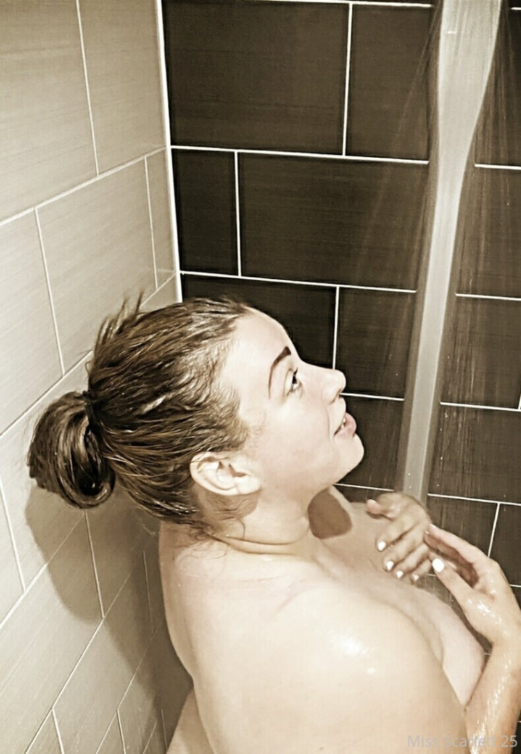 Photo by missscarlett25 published on June 7,2023 04:59:42 - BestThots