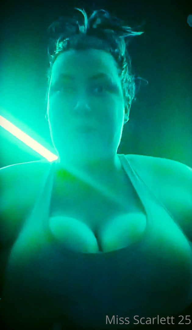Photo by missscarlett25 published on June 7,2023 05:01:17 - BestThots