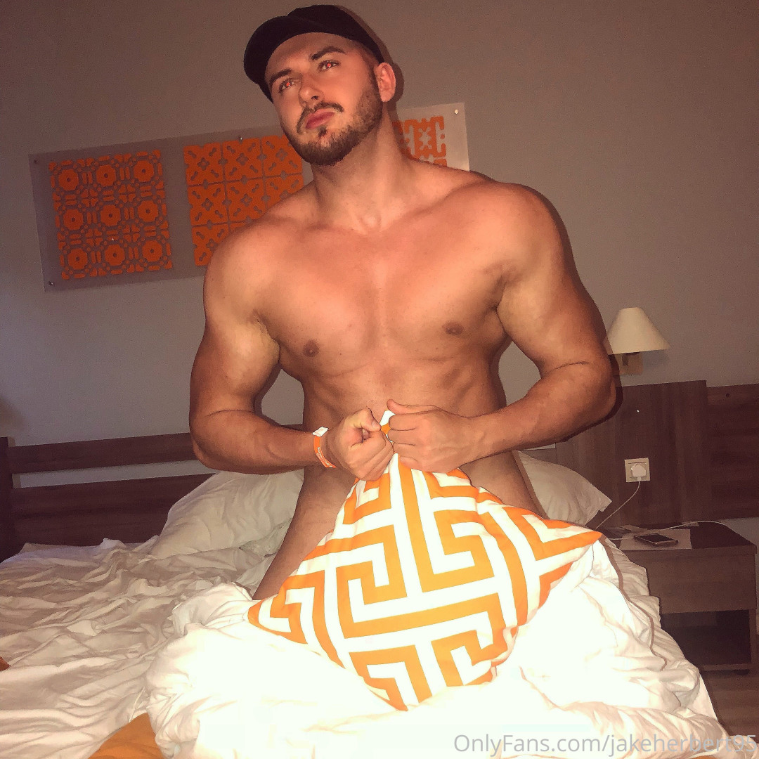 Photo by jakeherbert95 published on May 25,2023 04:35:01 - BestThots