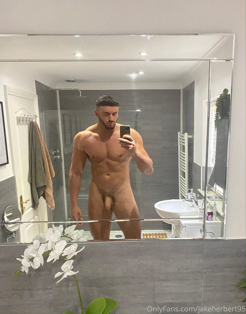 Photo by jakeherbert95 published on May 25,2023 04:37:29 - BestThots