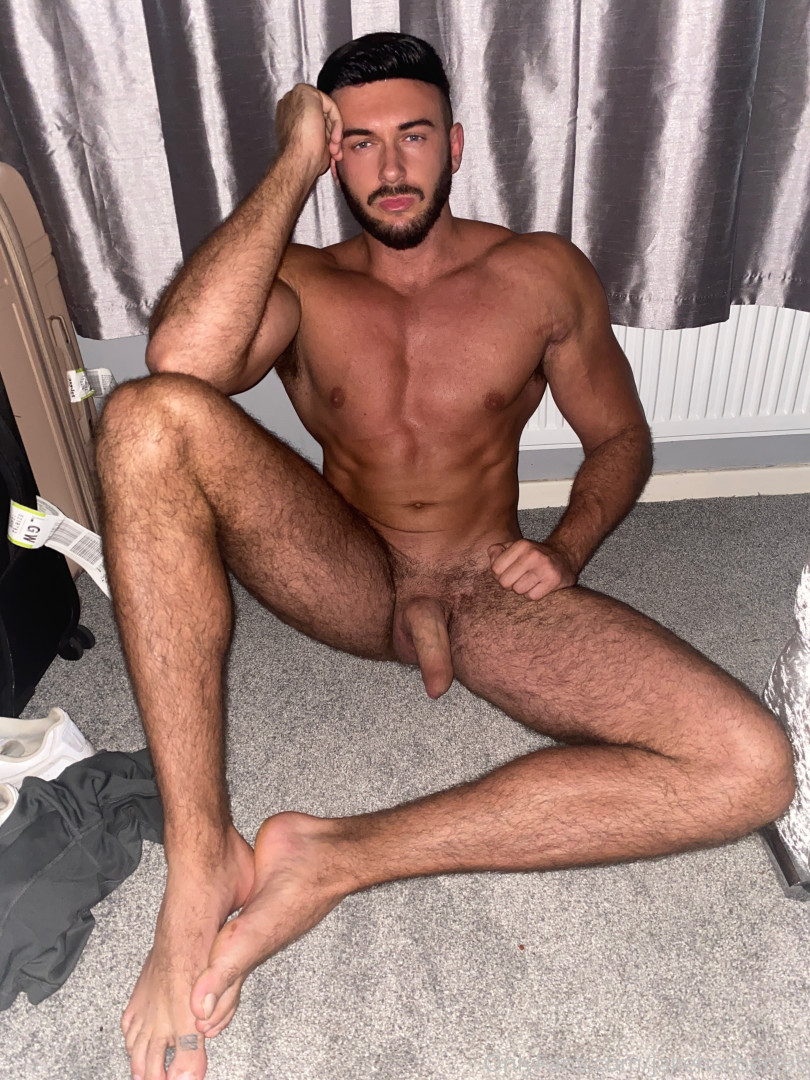 Photo by jakeherbert95 published on May 25,2023 04:40:37 - BestThots