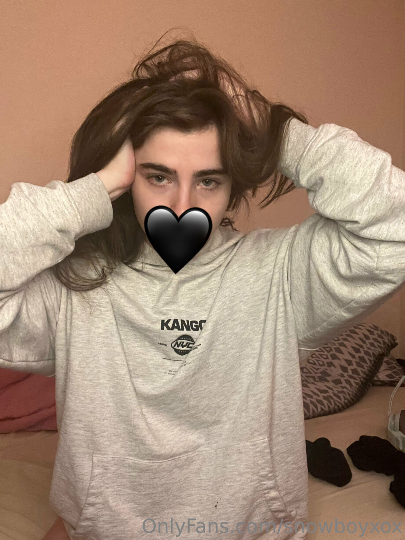 Photo by snowboyxox published on June 1,2023 11:07:30 - BestThots